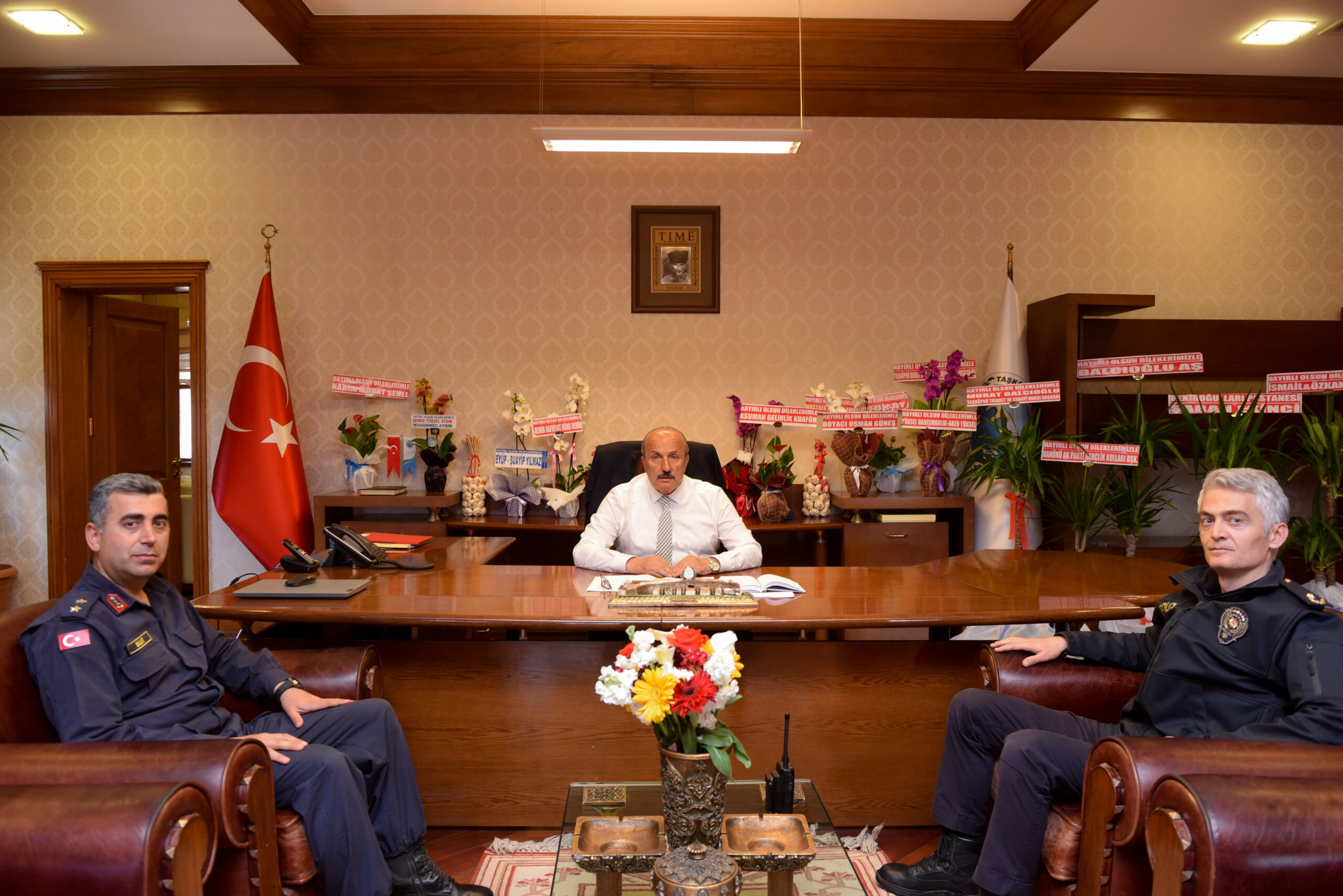 Taşköprü İlçe Jandarma Komutanı ve Emniyet Müdürü Başkan Arslan’ı Ziyaret Etti